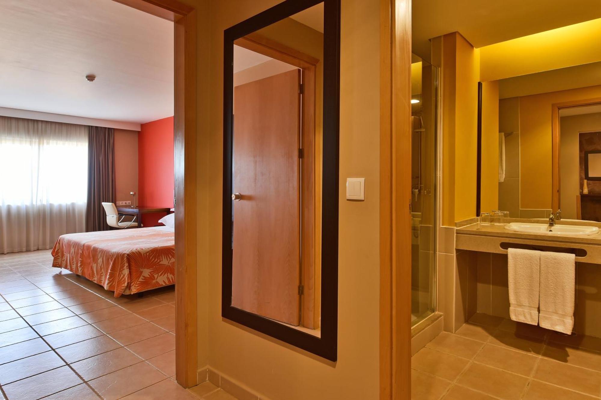 Pestana Tropico Ocean & City Hotel Praia Ngoại thất bức ảnh